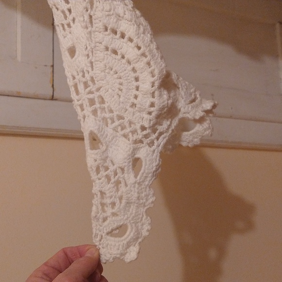 One Step Up loosely crocheted white sweater Sz OS - Picture 5 of 10